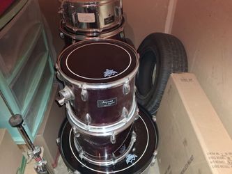 Drum set