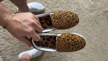 Women’s Nike shoes