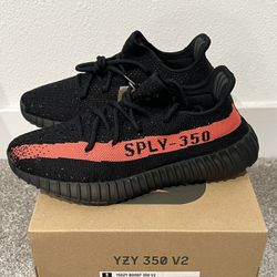 Adidas Yeezy Boost 350 V2 Core Black Red Size 7M/8.5W