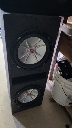 Kicker 2 speaker box