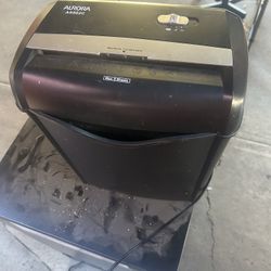 Paper Shredder 