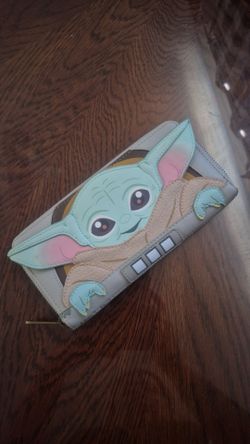 Baby Yoda wallet