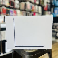 MacBook Air M3 Chip 13 Inch 