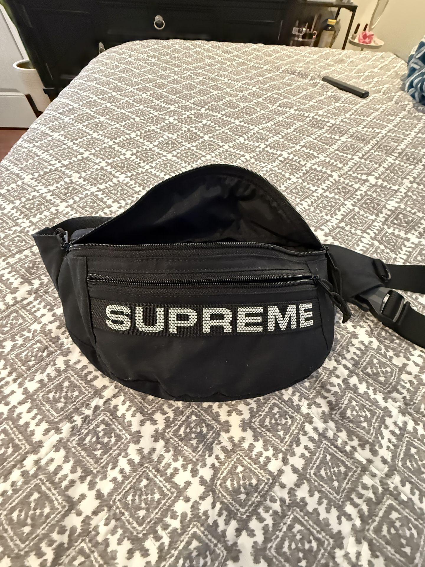 Supreme Waist Band