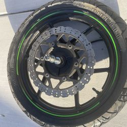 Kawasaki Ninja 250 Front Wheel And Tire
