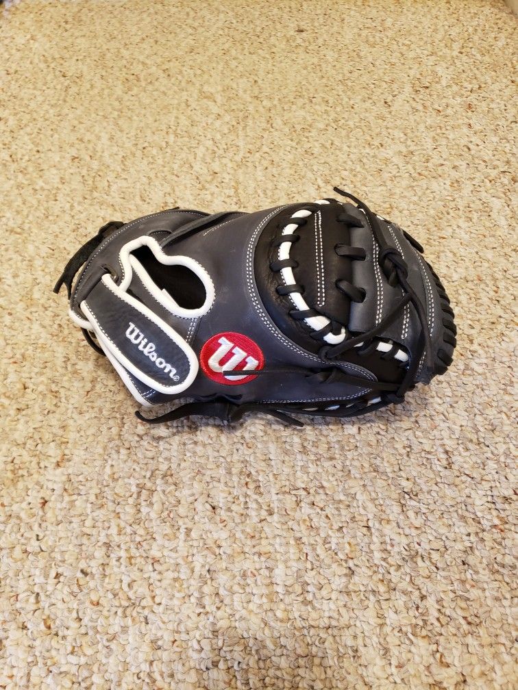 Wilson A1000 Baseball Catchers Mitt 