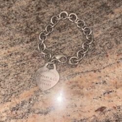 Women’s Tiffany’s Bracelet