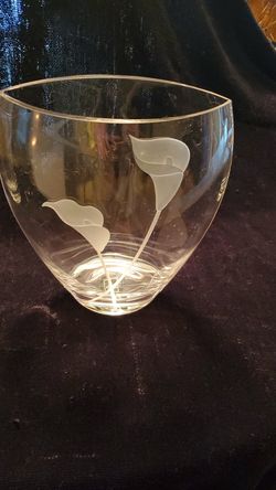 10" Crystal vase