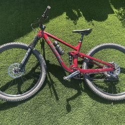 Trek Top Fuel 8 XT 2023 Mountain Bike 