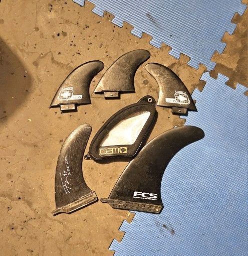 Surfboard Fins