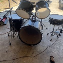 Drum Set 
