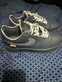 OFF-WHITE X AIR FORCE 1 LOW '07 MOMA