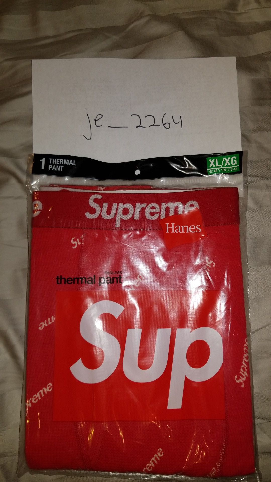 (XL) Supreme Hanes Red Logos Thermal Pant (1 pack)