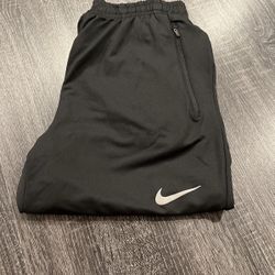 Nike Dri-Fit Joggers Medium