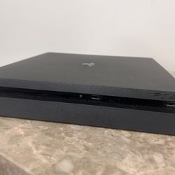 PS4 Slim
