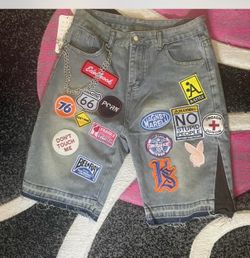 Mens coming shorts size 34 100$