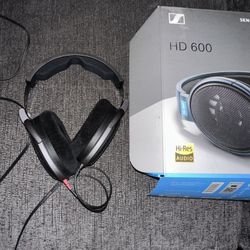 Sennheiser HD 600