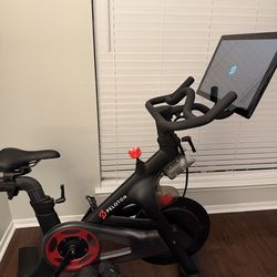 Peloton Bike, 3 pair of shoes, Heart Monitor and Accessories $600