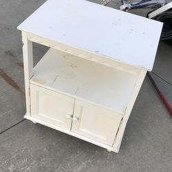 1.2x2x3ft table for plants or microwave etc