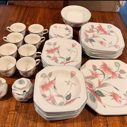 26 pieces Mikasa Continental Silk Flowers  F 3003, set (Japan)