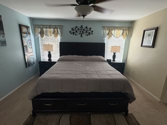 Bedroom Set For Sale