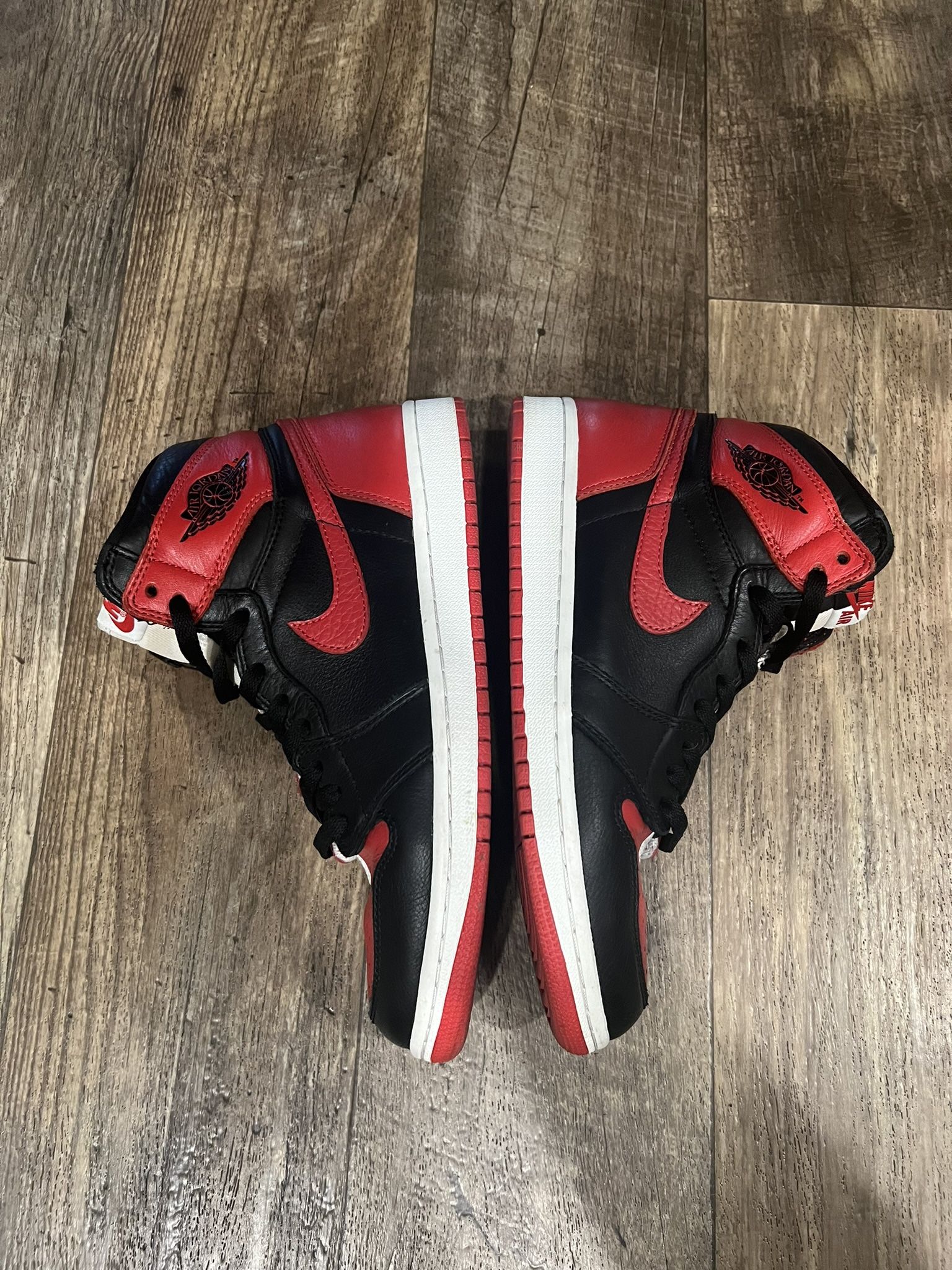 Jordan 1 “Home To Homage” Size 8