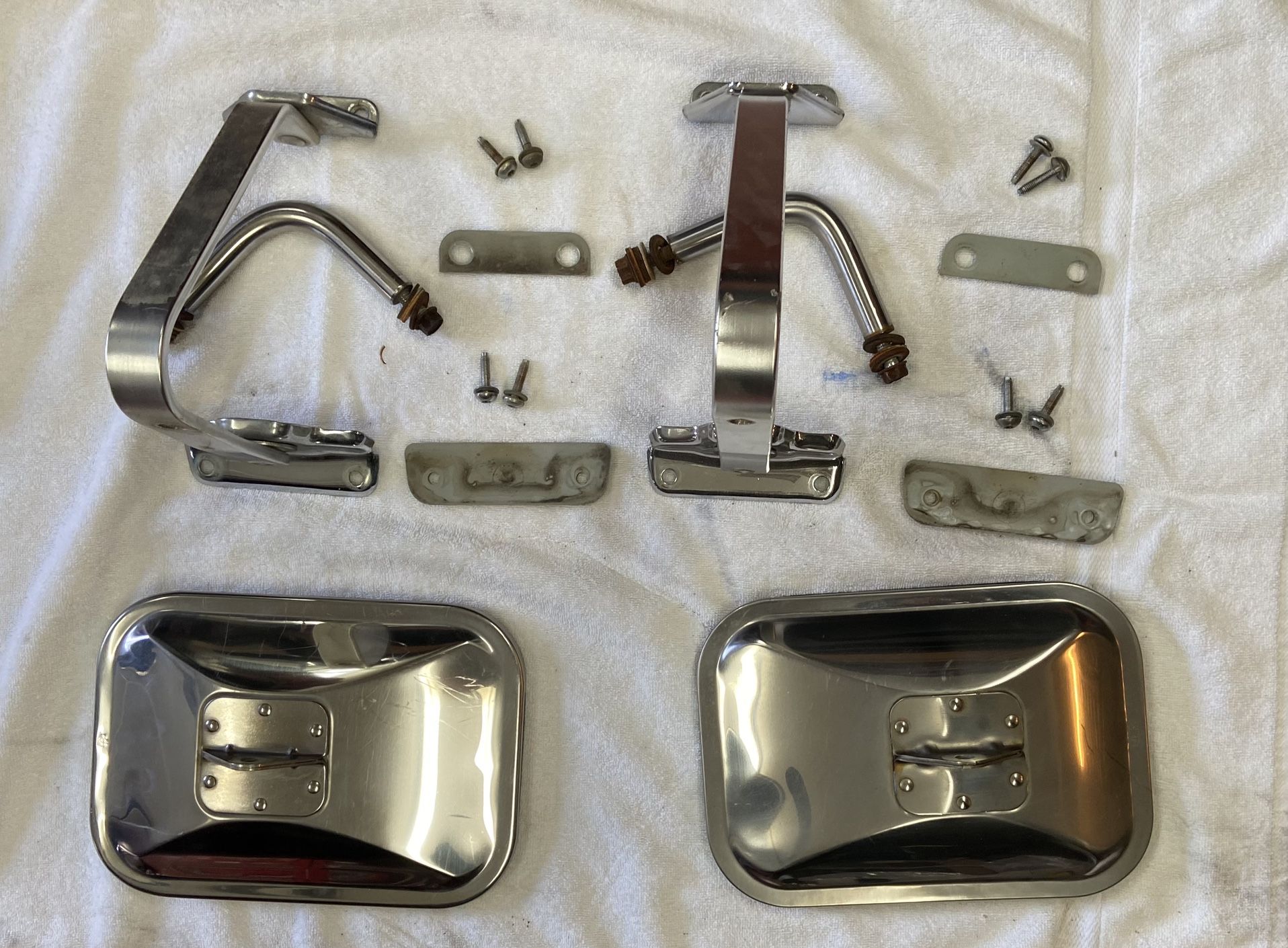 OBS Ford Manual Chrome Towing Mirrors 