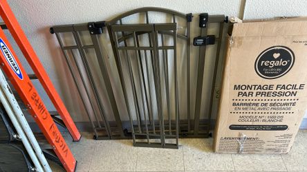Child or pet safety gate $25 each