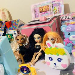 Rainbow High, Omg Dolls, BarbieKen, POLLYPOCKETS..etc 