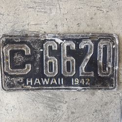 Classic license plate from 1942