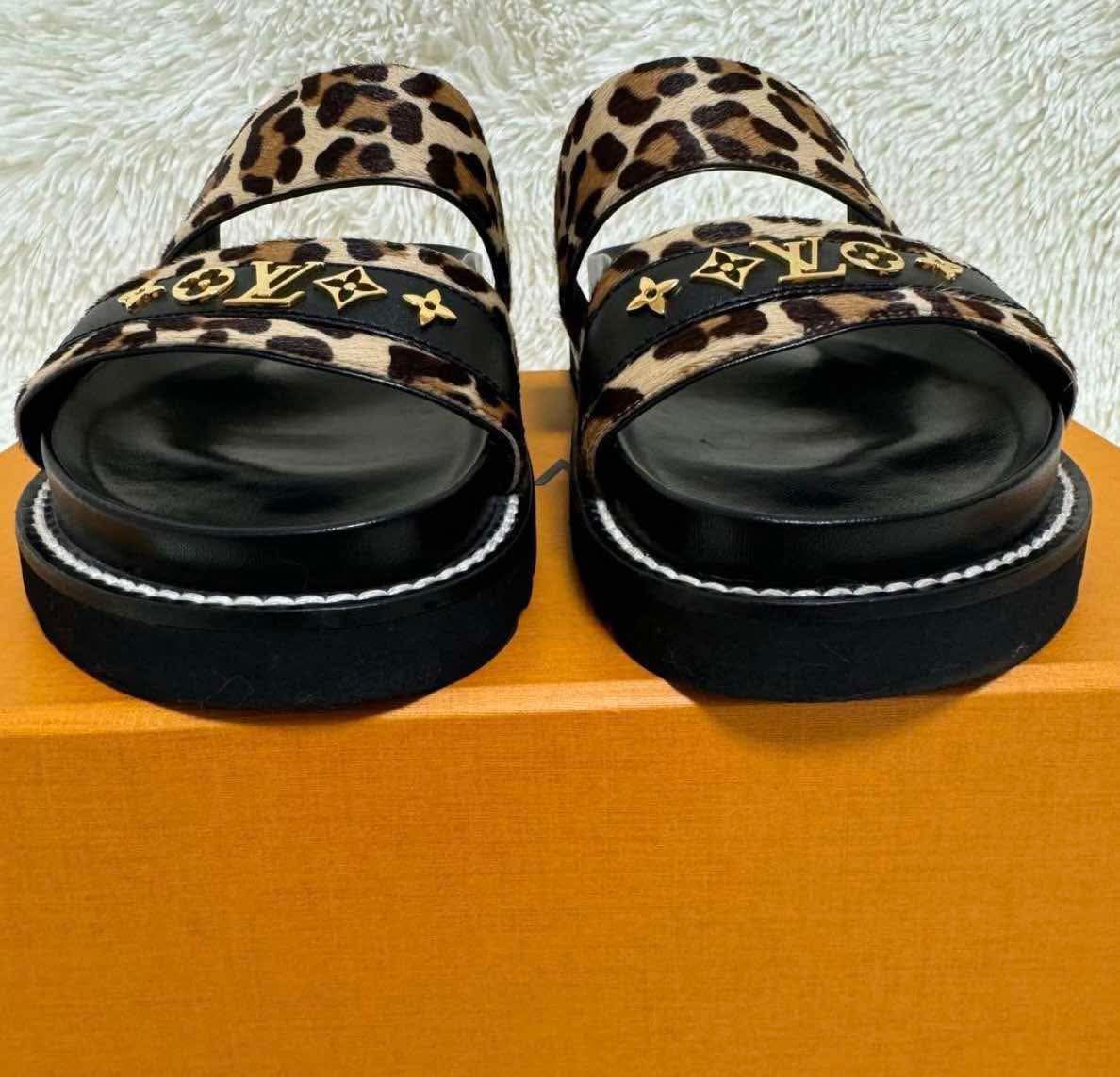 Lv Sunset Flats