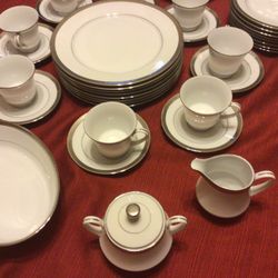 Noritake Queens Platinum Pattern 4286