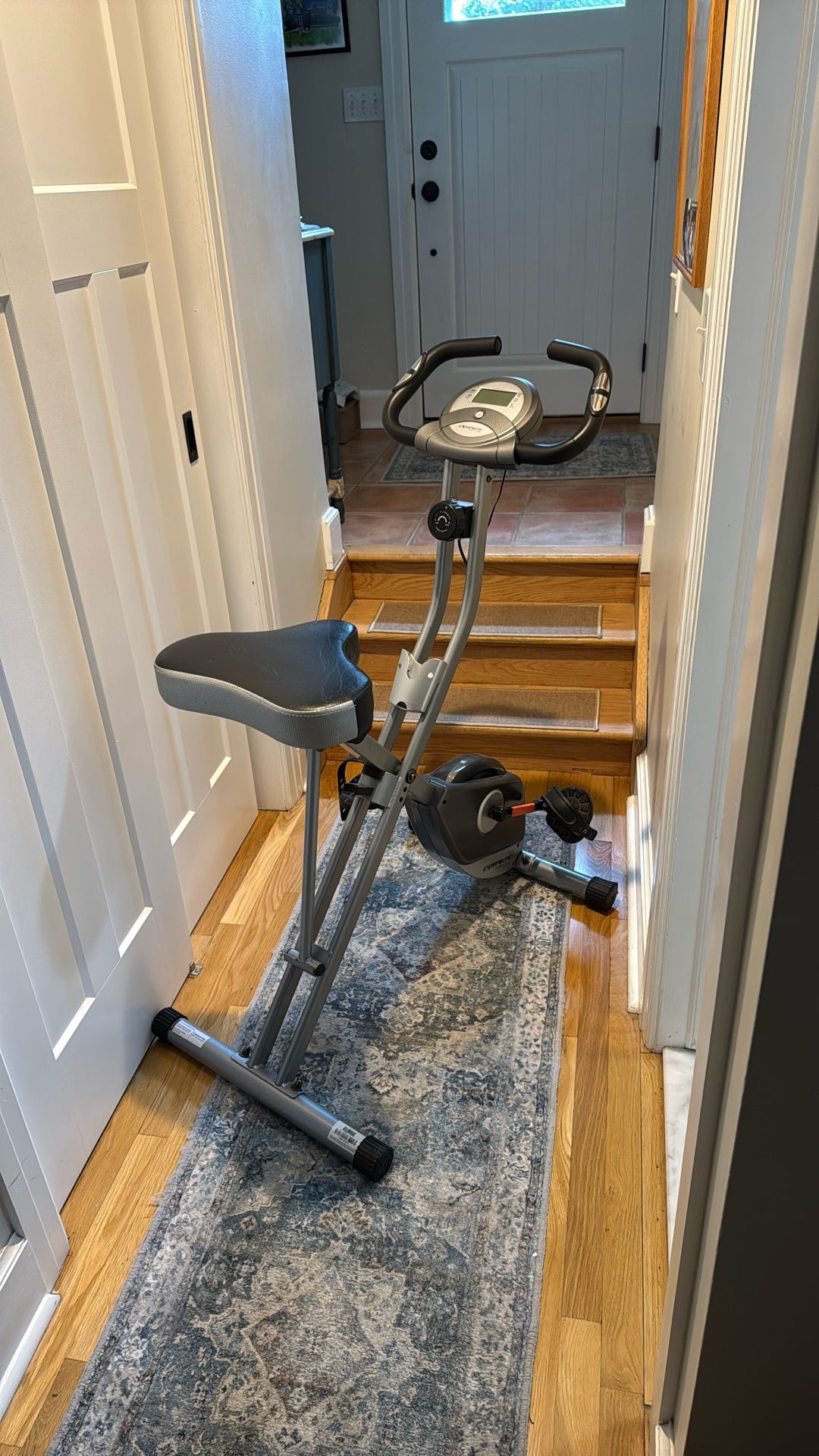 Foldable exercise bike