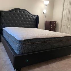 Brand New Wing Black Platform Bed Frame!! Queen $365 King $395!! Same Day Delivery!!!
