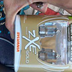 Sylvania ZXE H13 Silver star headlights. 