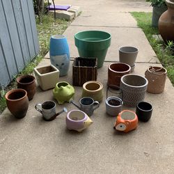 Small Plant Pots Lot
