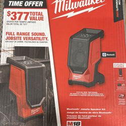 Milwaukee Job site speaker W/ Battery & Charger 