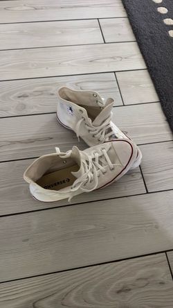 Converse Chuck Taylor High Top Sneakers