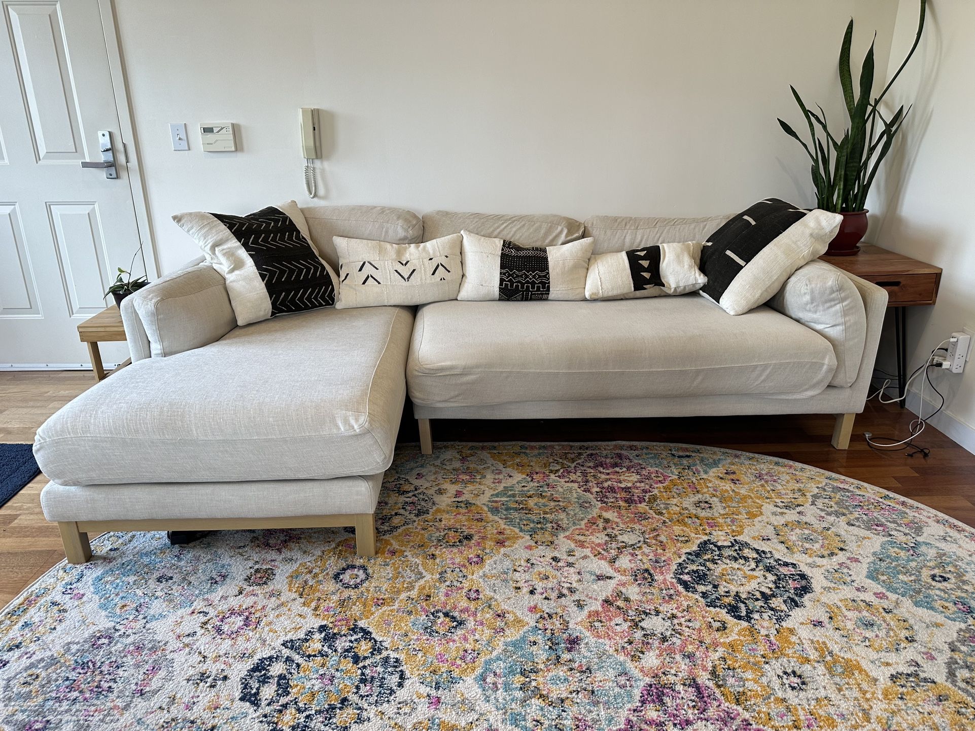 Right Sectional Couch - Down And Linen