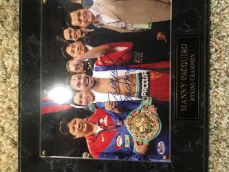 Manny Pacquiro autograph picture.