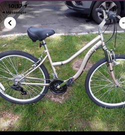 Women’s cruiser