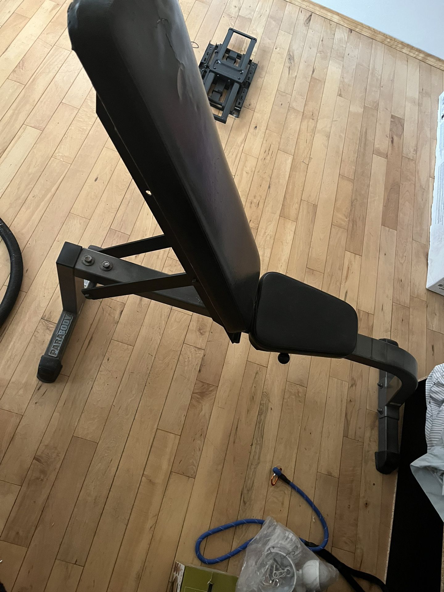 Weight Set And Adjustable Workout Bench 