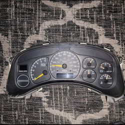 Gage Cluster Odometer Fits Tahoe, GMC, Suburban
99-05
Excellent Condition  