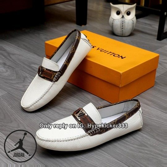 Vuitton dress LV leather shoes With Box