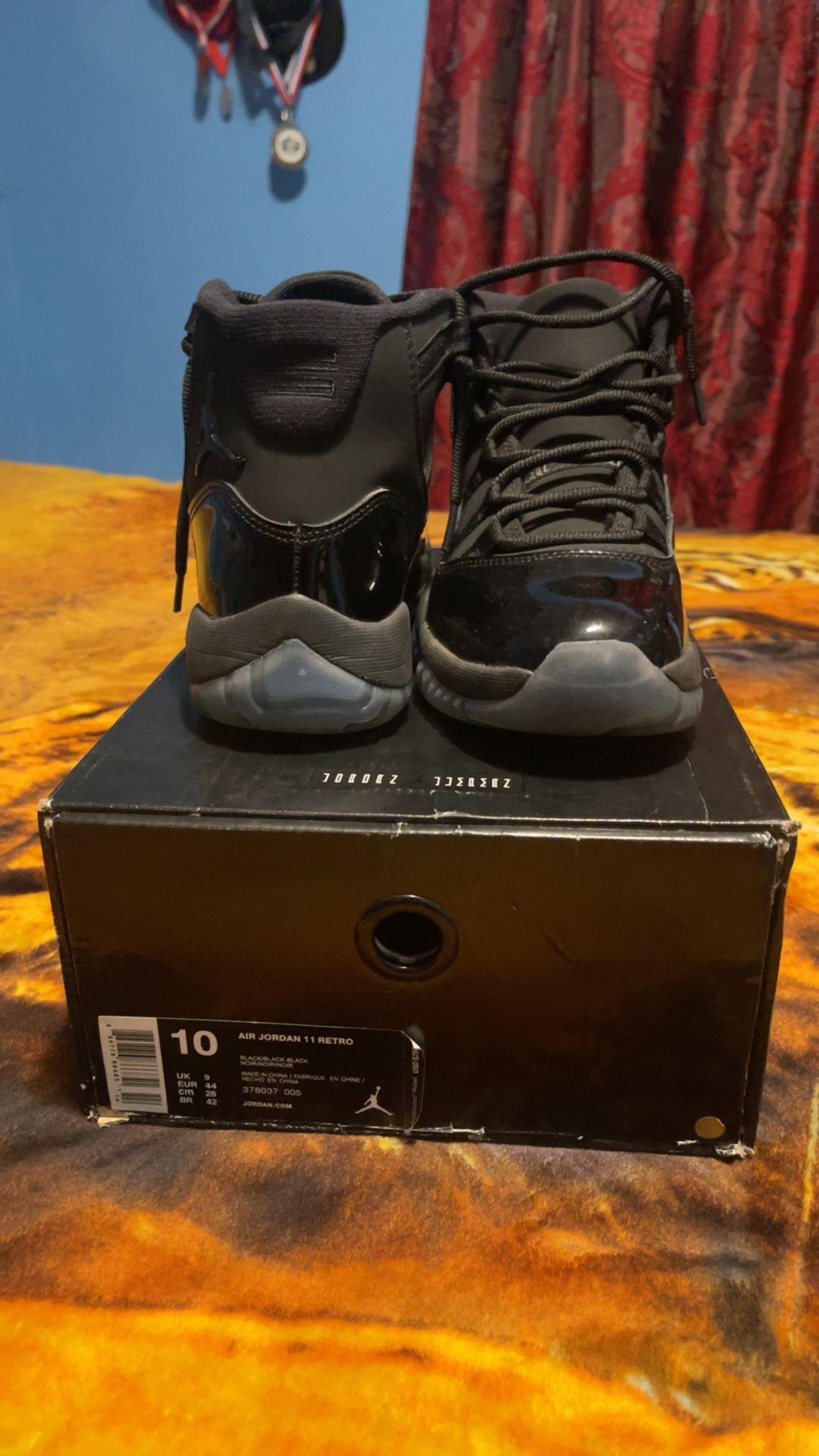 Jordan 11 Cap An Gown