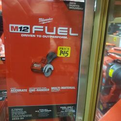 MILWAUKEE M12 FUEL CUT OFF SAW