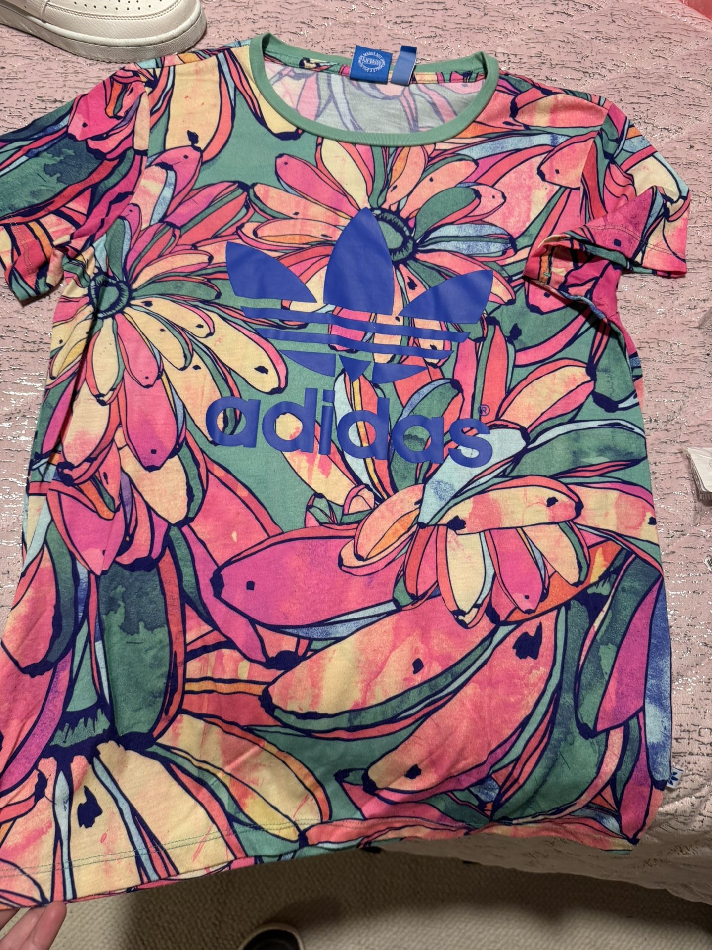 Womens Size Xs Adidas Multicolored Bananas Boyfriend Trefoil Tee