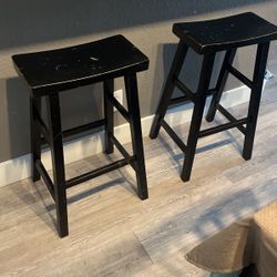 2 Black Bar Stools For Kitchen