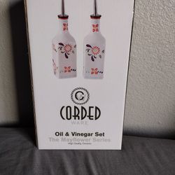 Brand New Oil and Vinegar Set High Quality Ceramic $30 Cash Only Pick Up Only In Bakersfield In The 93308 Area No Holds 