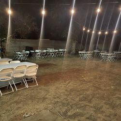 Tables And Chairs / Mesas Y Sillas 